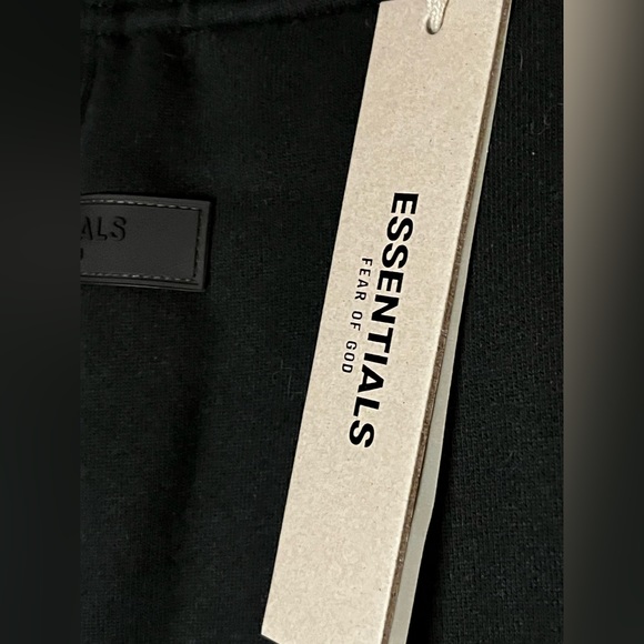 Children’s essentials sweats - Picture 2 of 5